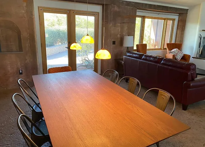 Ferienhaus Adventure And Serenity In Sleeps 8 *