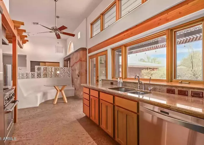 Adventure And Serenity In Sleeps 8 * Litchfield Park