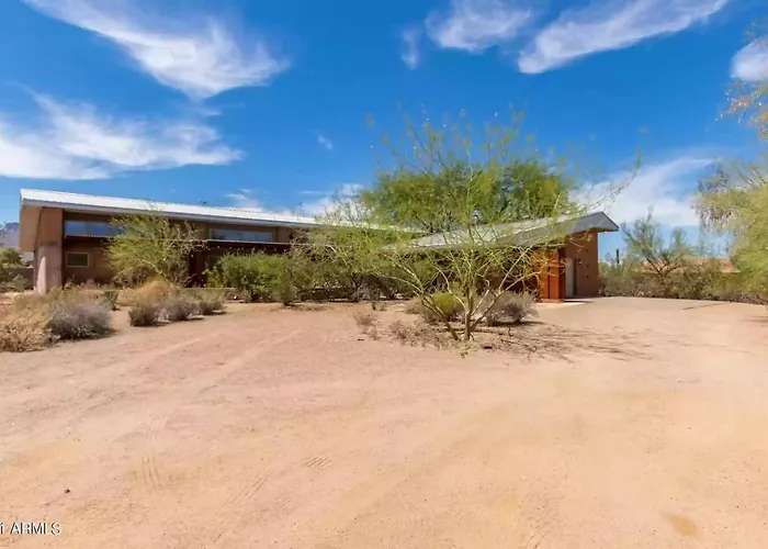 Adventure And Serenity In Sleeps 8 Ferienhaus Litchfield Park